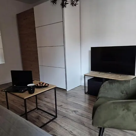 Spot - 70m2 Modern Apartment, Free Parking, Near Magnolia And Center