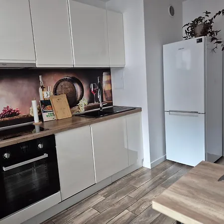Spot - 70m2 Modern Apartment, Free Parking, Near Magnolia And Center * 弗罗茨瓦夫