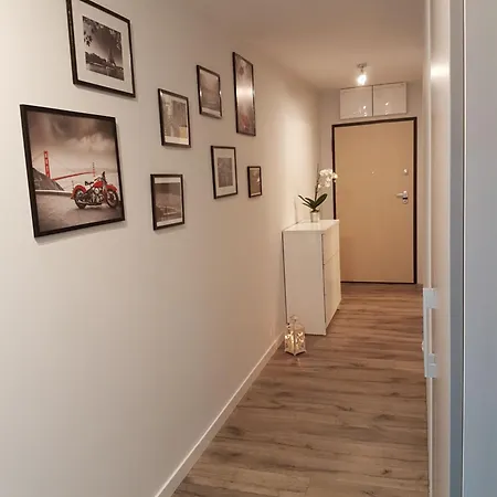 Spot - 70m2 Modern Apartment, Free Parking, Near Magnolia And Center * 弗罗茨瓦夫